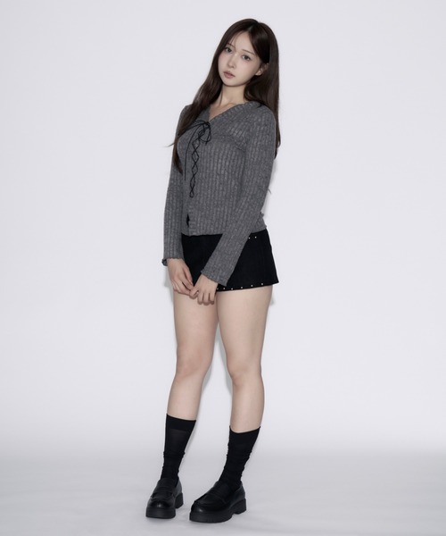 tinkerend(ティンカーエンド)の「Frill Neck Shoelace Cardigan / フリルネックシューレースカーディガン(ニット/セーター・レディース・チャコールグレー/グレー・FREE)」の12枚目の写真