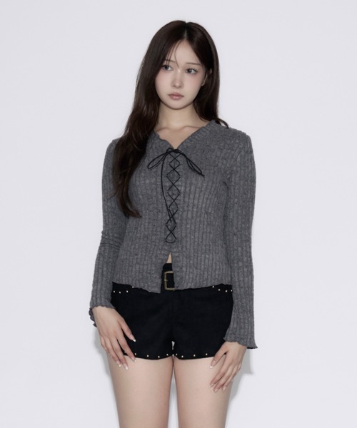 tinkerend(ティンカーエンド)の「Frill Neck Shoelace Cardigan / フリルネックシューレースカーディガン(ニット/セーター・レディース・チャコールグレー/グレー・FREE)」の17枚目の写真