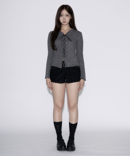 tinkerend(ティンカーエンド)の「Frill Neck Shoelace Cardigan / フリルネックシューレースカーディガン(ニット/セーター・レディース・チャコールグレー/グレー・FREE)」の20枚目の写真