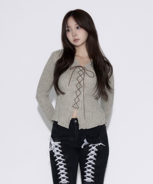 tinkerend(ティンカーエンド)の「Frill Neck Shoelace Cardigan / フリルネックシューレースカーディガン(ニット/セーター・レディース・チャコールグレー/グレー・FREE)」の14枚目の写真