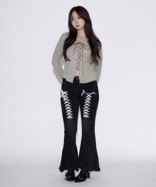 tinkerend(ティンカーエンド)の「Frill Neck Shoelace Cardigan / フリルネックシューレースカーディガン(ニット/セーター・レディース・チャコールグレー/グレー・FREE)」の5枚目の写真