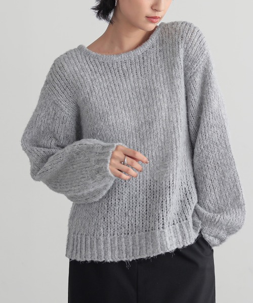 for/c(フォーシー)の「前後2WAモヘアライクYリボンニット【サスティナブル】(ニット/セーター・レディース・オフホワイト/グレー・M/L)」の4枚目の写真