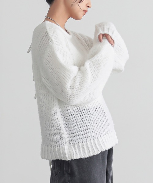 for/c(フォーシー)の「前後2WAモヘアライクYリボンニット【サスティナブル】(ニット/セーター・レディース・オフホワイト/グレー・M/L)」の12枚目の写真