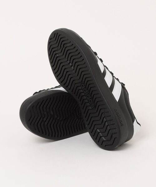 adidas（アディダス）の「【adidas】STREETTALK U（スニーカー・メンズ・ブラック×ホワイト・25.5cm/26.0cm/26.5cm/27.0cm/27.5cm/28.0cm/29.0cm/25.0cm）」の3枚目の写真