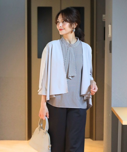 Ehre style(エーレスタイル)の「ジャケットより軽く カーデより上品見え ブラウスジャケカーデ(カーディガン/ボレロ・レディース・ブラック/ベージュ/グレー・FREE)」の9枚目の写真