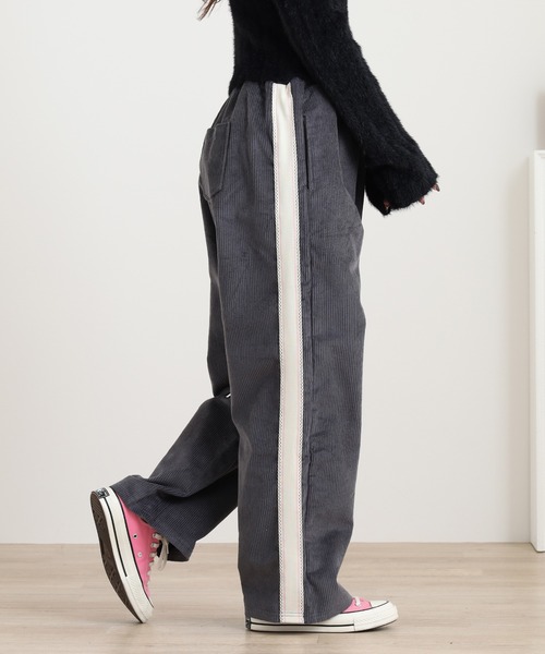 Arinomama(アリノママ)の「Arinomama ワイド サイドラインパンツ コーデュロイ Corduroy(その他パンツ・レディース・グレー/ブラック/ブラウン・FREE)」の10枚目の写真