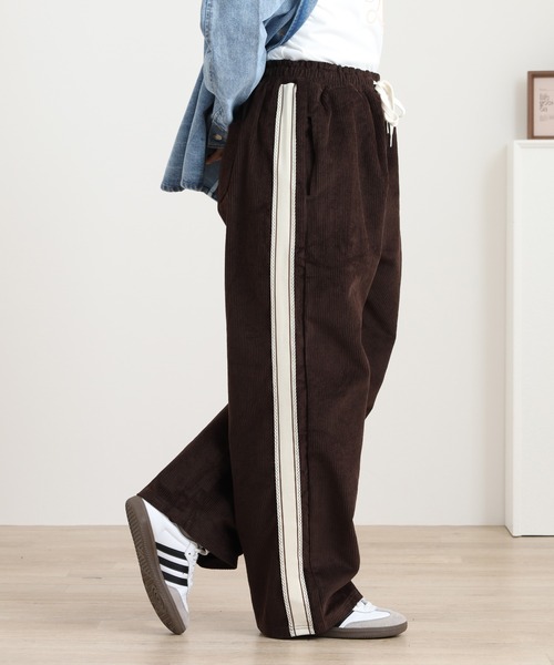 Arinomama(アリノママ)の「Arinomama ワイド サイドラインパンツ コーデュロイ Corduroy(その他パンツ・レディース・グレー/ブラック/ブラウン・FREE)」の13枚目の写真