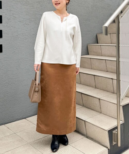 NOLLEY’S Sophi（ノーリーズソフィ）の「ウォッシャブルダンボール×タフタバックバルーンプルオーバー（Tシャツ/カットソー・レディース・ホワイト/ネイビー・38）」の3枚目の写真