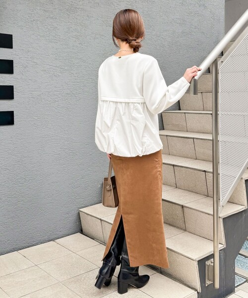 NOLLEY’S Sophi（ノーリーズソフィ）の「ウォッシャブルダンボール×タフタバックバルーンプルオーバー（Tシャツ/カットソー・レディース・ホワイト/ネイビー・38）」の5枚目の写真