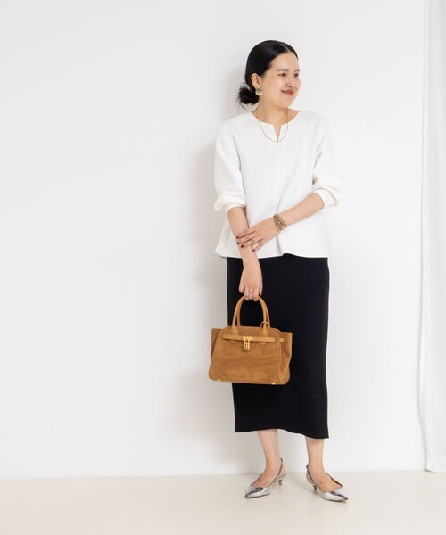 NOLLEY’S Sophi（ノーリーズソフィ）の「ウォッシャブルダンボール×タフタバックバルーンプルオーバー（Tシャツ/カットソー・レディース・ホワイト/ネイビー・38）」の8枚目の写真