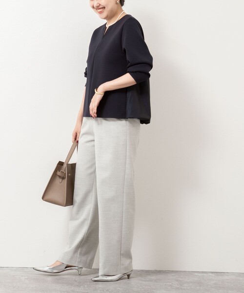 NOLLEY’S Sophi（ノーリーズソフィ）の「ウォッシャブルダンボール×タフタバックバルーンプルオーバー（Tシャツ/カットソー・レディース・ホワイト/ネイビー・38）」の16枚目の写真