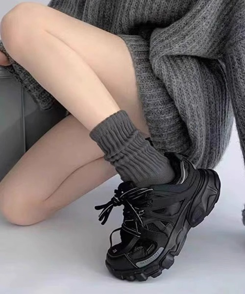 IRADOWL（アイラドール）の「ルーズワイドリブソックス（ソックス/靴下・レディース・ブラック/オフホワイト/グレー/レッド・FREE）」の2枚目の写真