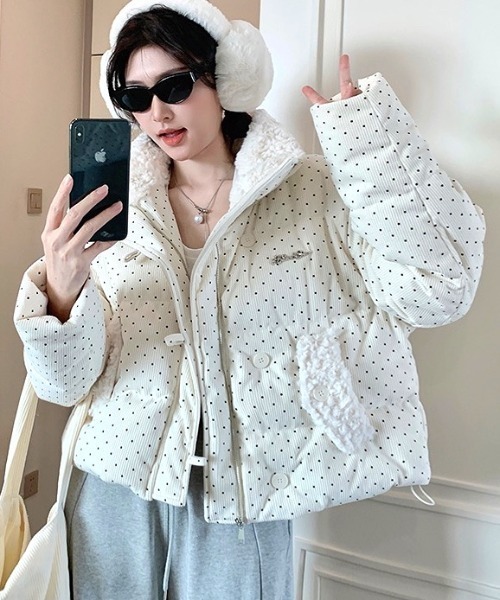 SHEENA(シーナ)の「ドット柄コーデュロイ中綿ブルゾン(ブルゾン・レディース・オフホワイト・M)」の15枚目の写真