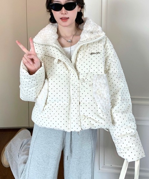 SHEENA(シーナ)の「ドット柄コーデュロイ中綿ブルゾン(ブルゾン・レディース・オフホワイト・M)」の16枚目の写真