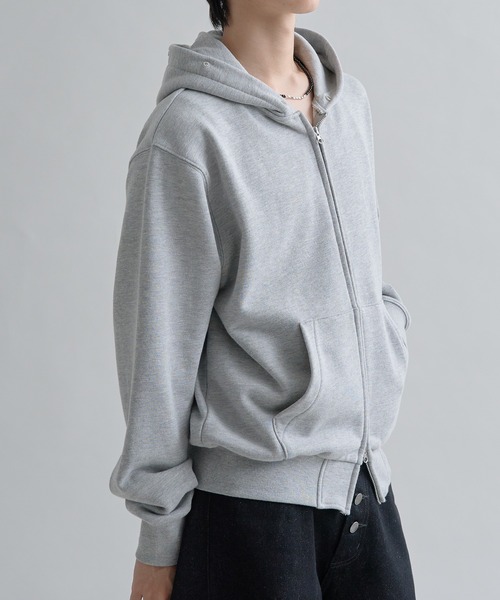 EPNK（イーピーエヌケー）の「Adjustable Faux Fur Hoodie