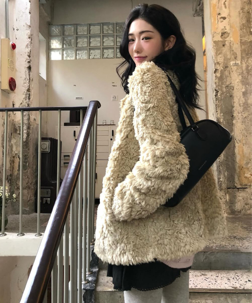 メル ノーカラーファージャケット (オリーブベージュ)（ムートンコート