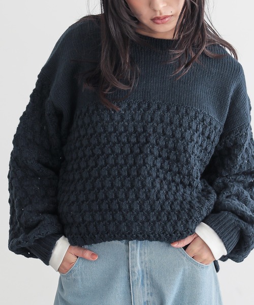for/c(フォーシー)の「ざっくりニットトップス【サスティナブル】(ニット/セーター・レディース・ブラウン/ネイビー/パープル/アイボリー・L/M)」の13枚目の写真