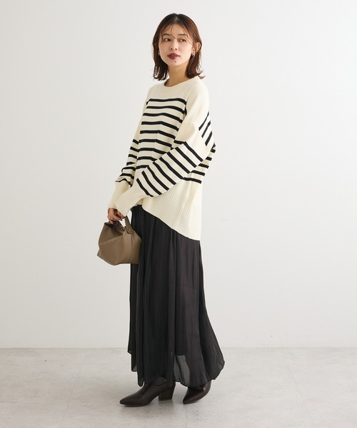 Green　Parks（グリーンパークス）の「シャイニーサテンセルフプリーツギャザーフレアスカート（スカート・レディース・ブラック/グレー/アイボリー・FREE）」の5枚目の写真