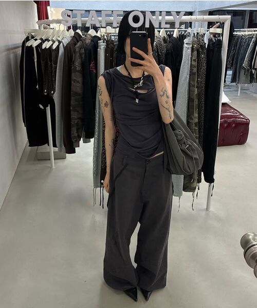 FLAREUP(フレアアップ)の「Asymmetrical Wide Pants (FL-253_Black)(その他パンツ・レディース・ブラック・SMALL/MEDIUM)」の12枚目の写真