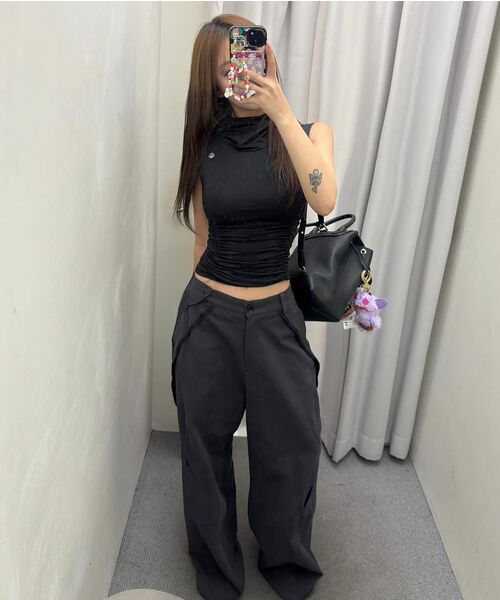 FLAREUP(フレアアップ)の「Asymmetrical Wide Pants (FL-253_Black)(その他パンツ・レディース・ブラック・SMALL/MEDIUM)」の15枚目の写真