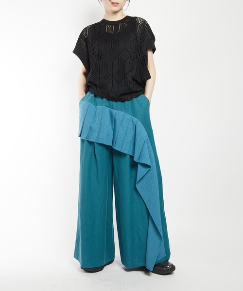 gomme(ゴム)の「Li/Rクロス リネンレーヨンフリルパンツ(その他パンツ・レディース・グリーン・MEDIUM)」の19枚目の写真