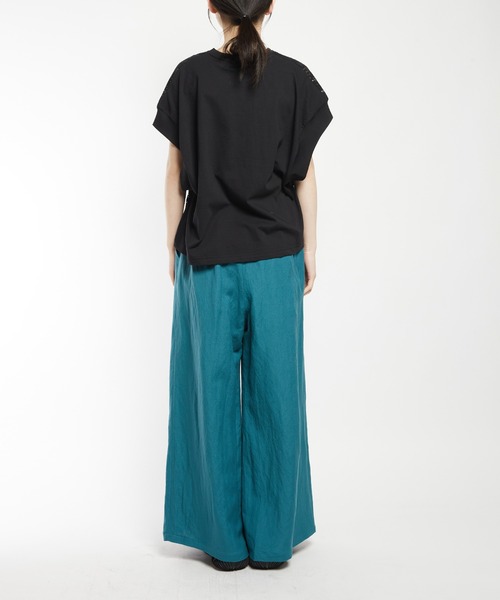 gomme(ゴム)の「Li/Rクロス リネンレーヨンフリルパンツ(その他パンツ・レディース・グリーン・MEDIUM)」の21枚目の写真