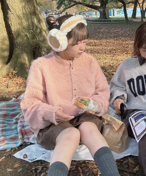 AS KNOW AS plus（アズノゥアズプラス）の「♪ゆるっとビッグサイズ ヘンリーネック シャギーニットプルオーバー【UNISEX ITEM】（ニット/セーター・レディース・アイボリー/ブルーグレー/チャコールグレー/ピンク・FREE）」の4枚目の写真