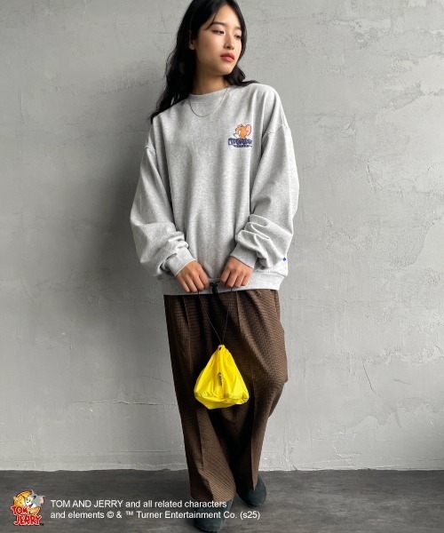 SEQUENZ（シークエンズ）の「[SEQUENZ/シークエンズ] トムとジェリー バックプリント クルーネックスウェット（スウェット・レディース・ブラック/ワイン/グレー・M/L/S）」の21枚目の写真
