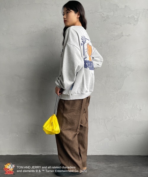 SEQUENZ（シークエンズ）の「[SEQUENZ/シークエンズ] トムとジェリー バックプリント クルーネックスウェット（スウェット・レディース・ブラック/ワイン/グレー・M/L/S）」の22枚目の写真