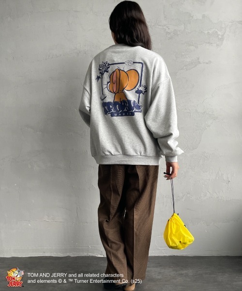 SEQUENZ（シークエンズ）の「[SEQUENZ/シークエンズ] トムとジェリー バックプリント クルーネックスウェット（スウェット・レディース・ブラック/ワイン/グレー・M/L/S）」の5枚目の写真