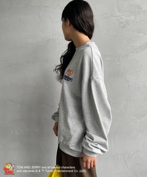 SEQUENZ（シークエンズ）の「[SEQUENZ/シークエンズ] トムとジェリー バックプリント クルーネックスウェット（スウェット・レディース・ブラック/ワイン/グレー・M/L/S）」の19枚目の写真