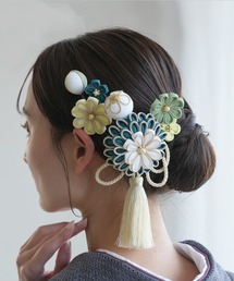 utatane（ウタタネ）の「髪飾り 菊華 つまみ細工 日本製（和装小物）」