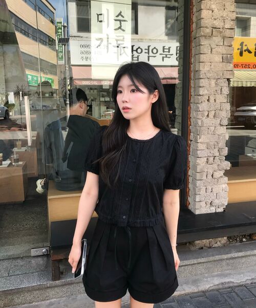 LADY VOLUME(レディーボリューム)の「プリーツターンアップパンツ (ブラック)(その他パンツ・レディース・その他・MEDIUM/SMALL)」の8枚目の写真