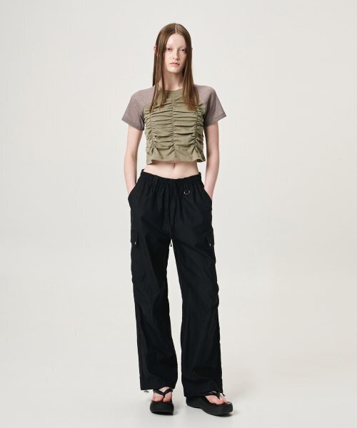 ETMON（エトモン）の「Eyelet Pocket 2-Way Cargo Pants, Black（その他パンツ・レディース・その他・FREE）」の3枚目の写真