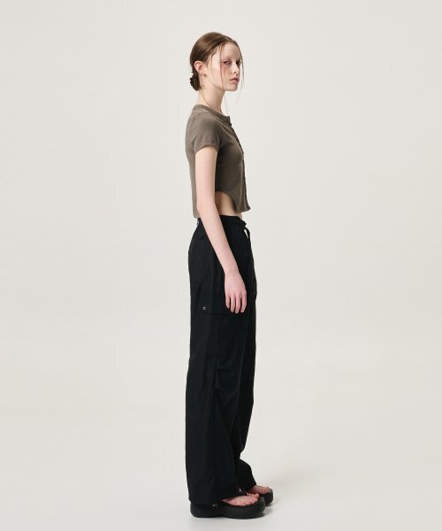 ETMON（エトモン）の「Eyelet Pocket 2-Way Cargo Pants, Black（その他パンツ・レディース・その他・FREE）」の6枚目の写真