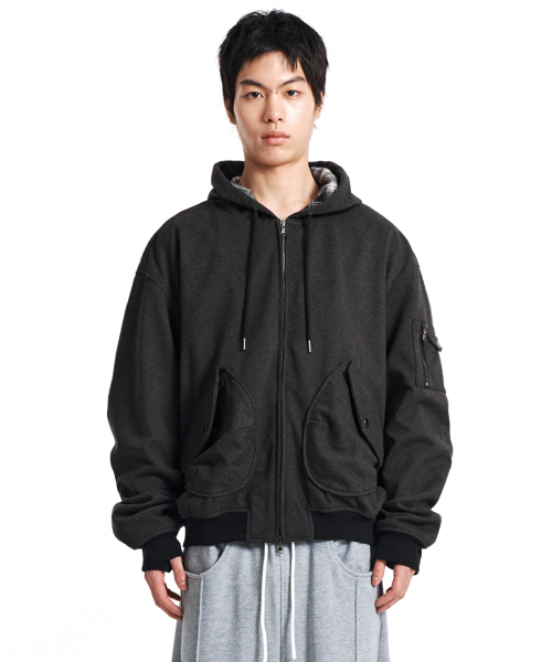 KICHUL(キチョル)の「Gridcore zip hoodie jumper (Charcoal)(ブルゾン・メンズ・その他・SMALL/MEDIUM/LARGE)」の1枚目の写真