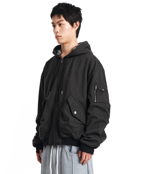 KICHUL(キチョル)の「Gridcore zip hoodie jumper (Charcoal)(ブルゾン・メンズ・その他・SMALL/MEDIUM/LARGE)」の2枚目の写真