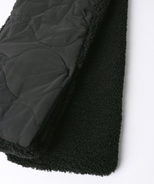 GLOBAL WORK(グローバルワーク)の「キルティングリバーシブルマフラー/611481(マフラー・メンズ・ブラック/グリーン・FREE)」の16枚目の写真