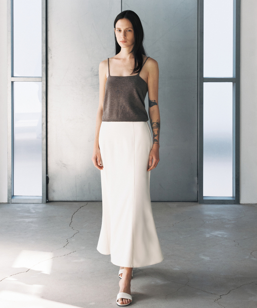 ATMORE(アットモア)の「ベラマーメイドバンディングスカート(クリーム)(スカート・レディース・アイボリー・SMALL/MEDIUM)」の5枚目の写真