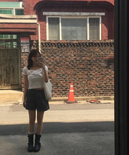 NAKED SURF CLUB(ネイキッドサーフクラブ)の「フラワーオフショルダーTシャツ (ベージュ)(Tシャツ/カットソー・レディース・その他・FREE)」の19枚目の写真