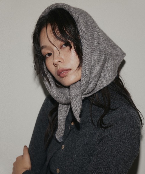 トライアングルニットスカーフ（ストール/ショール）｜hellam（へラム