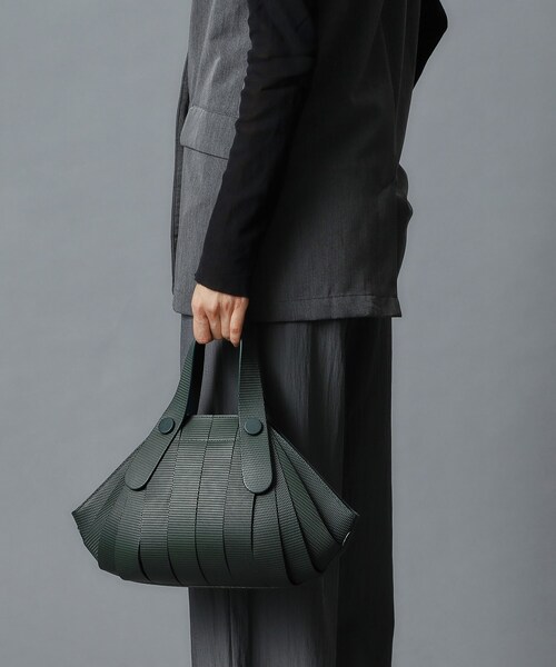 HIROKO HAYASHI(ヒロコハヤシ)の「【数量限定】OSSO(オッソ)2wayハンドバッグ(ハンドバッグ・レディース・モスグリーン系3・00)」の17枚目の写真