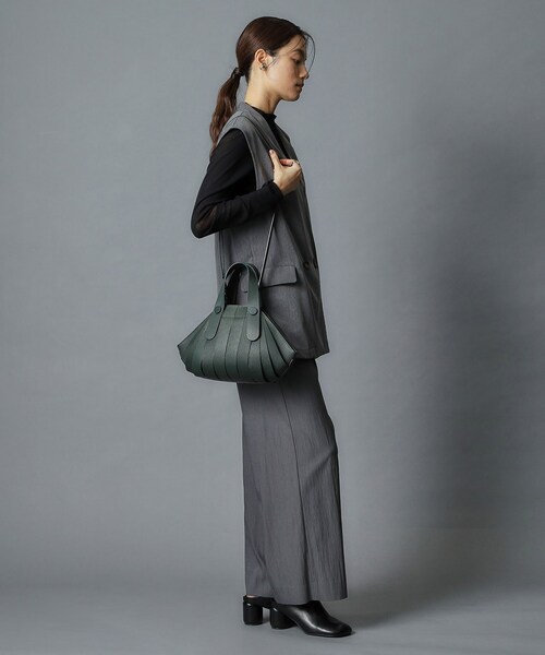 HIROKO HAYASHI(ヒロコハヤシ)の「【数量限定】OSSO(オッソ)2wayハンドバッグ(ハンドバッグ・レディース・モスグリーン系3・00)」の18枚目の写真