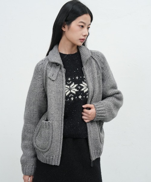 GENERAL IDEA(ジェネラルアイデア)の「【GENERAL IDEA】ウールブレンドジップアップカーディガン / COZY WOOL BLEND ZIP-UP CARDIGAN(カーディガン/ボレロ・レディース・グレー/アイボリー/ベージュ・L/M/S)」の3枚目の写真