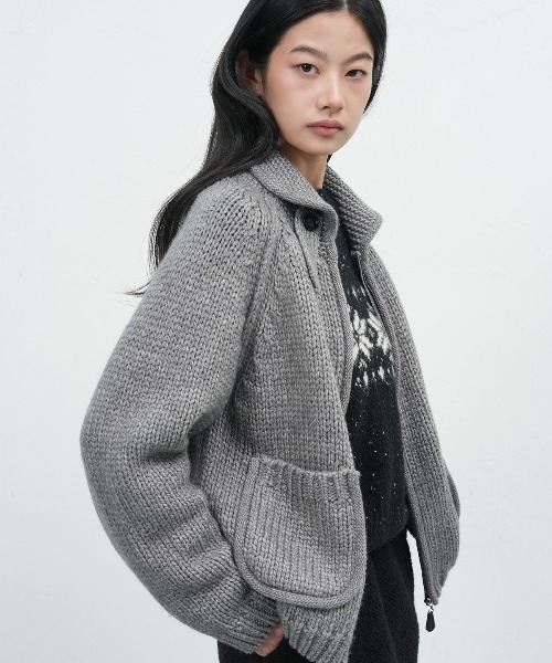 GENERAL IDEA(ジェネラルアイデア)の「【GENERAL IDEA】ウールブレンドジップアップカーディガン / COZY WOOL BLEND ZIP-UP CARDIGAN(カーディガン/ボレロ・レディース・グレー/アイボリー/ベージュ・L/M/S)」の13枚目の写真