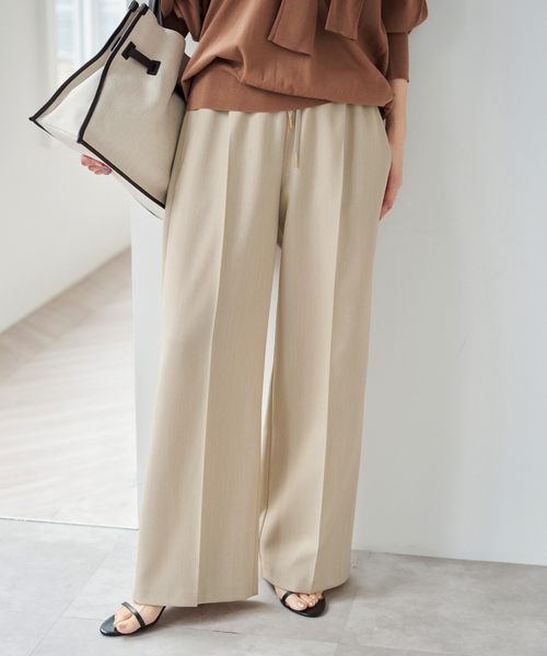 Spick & Span(スピックアンドスパン)の「《新色有り / 追加》P/Wイージースラックスパンツ(スラックス・レディース・チャコールグレー/ブラウン/ベージュ/ベージュ系その他・36/38/40)」の4枚目の写真