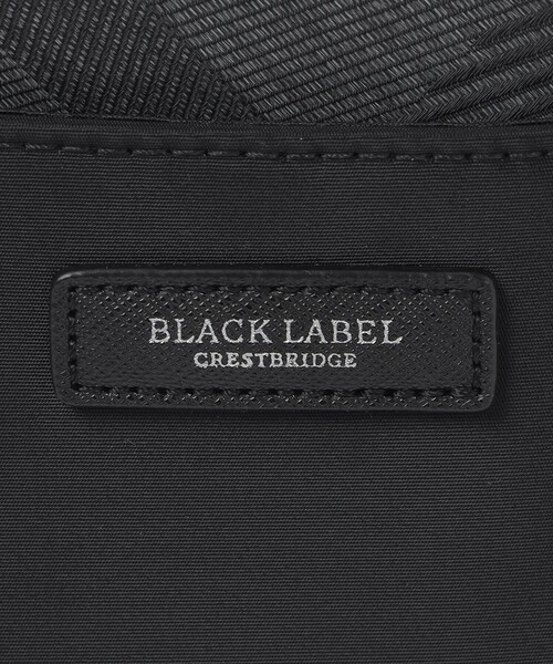 BLACK LABEL CRESTBRIDGE（ブラックレーベル・クレストブリッジ）の「ナイロンコンビカルゼシャドークレストブリッジチェックビジネスミニクロスボディバッグ（ボディバッグ/ウエストポーチ・メンズ・ネイビー/ブラック・FREE）」の8枚目の写真