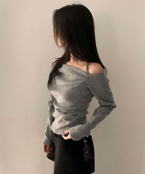 VIVID LADY(ビビッドレディー)の「ホルター紐付き ドレープ 起毛 オフショルトップス(Tシャツ/カットソー・レディース・グレー/アイボリー/ブラック/ワイン・FREE)」の13枚目の写真