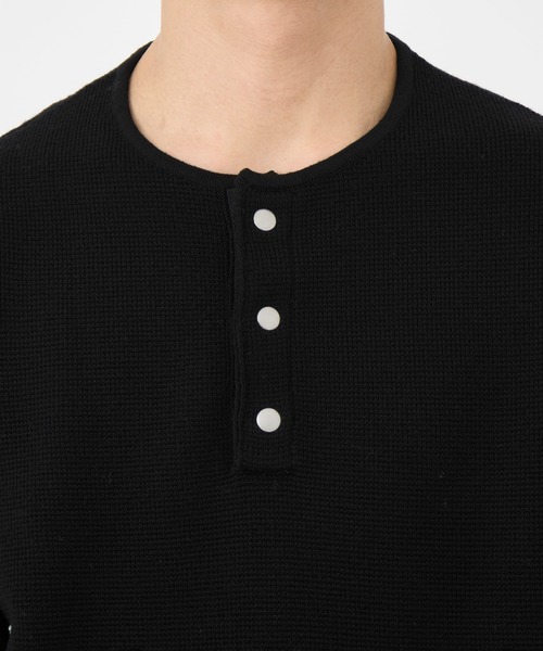 CONZ(コンズ)の「WOOL WAFFLE HENRY KNIT/ヘンリーネック/CONZ/NVRFRGT(ニット/セーター・メンズ・ブラック/グレー・1/2/3)」の7枚目の写真