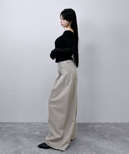 FOLLOWIN（フォロウィン）の「タックバルーン ワイドパンツ（デニムパンツ・レディース・グレー/ベージュ・SMALL/LARGE/MEDIUM）」の12枚目の写真